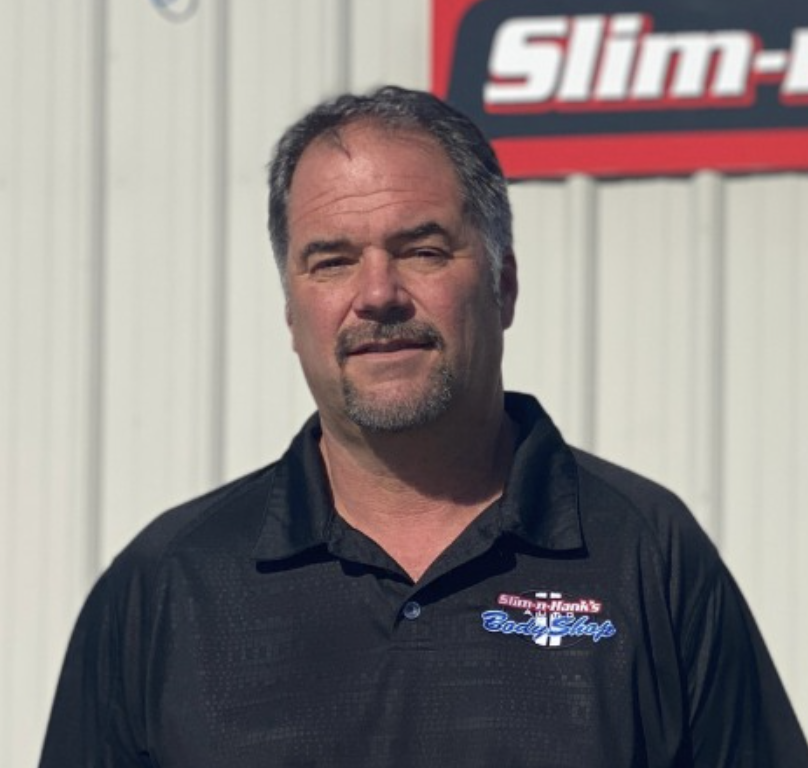 Owner of Slim-N-Hanks